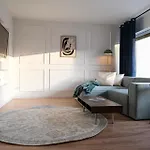 Prázdninový dům Deluxe House Mit Terrasse & Garten - Komfort & Raum Duisburg