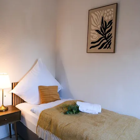 Deluxe House Mit Terrasse & Garten - Komfort & Raum