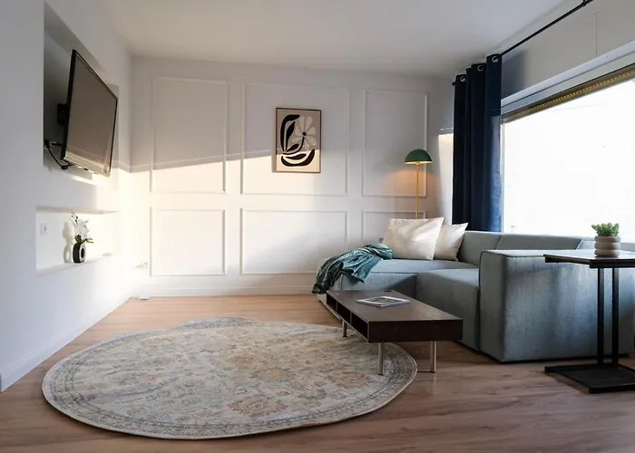 度假居 Deluxe House Mit Terrasse & Garten - Komfort & Raum 杜伊斯堡