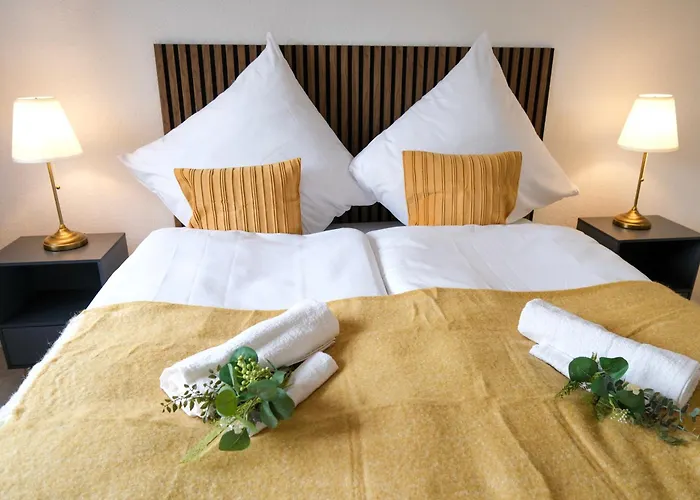 Deluxe House Mit Terrasse & Garten - Komfort & Raum 杜伊斯堡